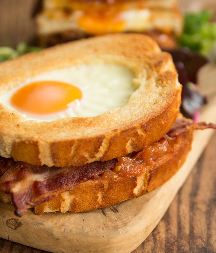 https://www.dontgobaconmyheart.co.uk/wp-content/uploads/2020/01/egg-in-a-hole-sandwich-with-bacon-744x869.jpg