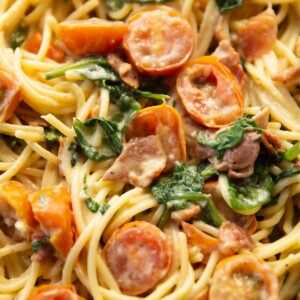 close up shot of blt pasta in pan